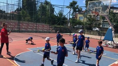 Beykoz Belediyesi’nin ilçedeki çocuklara spor ve enerji dolu bir yaz