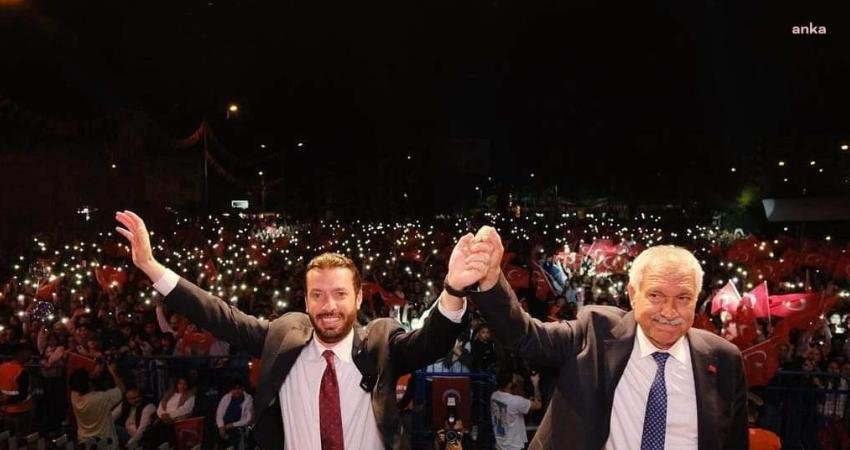 Ceyhan Belediye Başkanı Kadir Aydar ve Adana Büyükşehir Belediye Başkanı