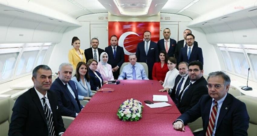 Cumhurbaşkanı Recep Tayyip Erdoğan, Astana dönüşü uçakta gazetecilerin sorularını yanıtladı.