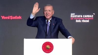Cumhurbaşkanı Recep Tayyip Erdoğan, Demokrasi ve Özgürlükler Adası'nda düzenlenen Şehit