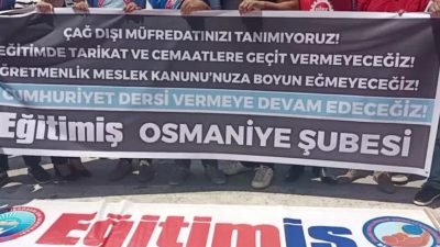 Eğitim İş Sendikası Osmaniye Şubesi, Valilik önüne siyah çelenk bırakarak
