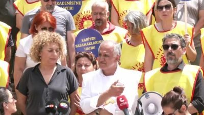 Eğitim-Sen Genel Başkanı Kemal Irmak, Milli Egemenlik Parkı'nda sürdürdükleri eylemin