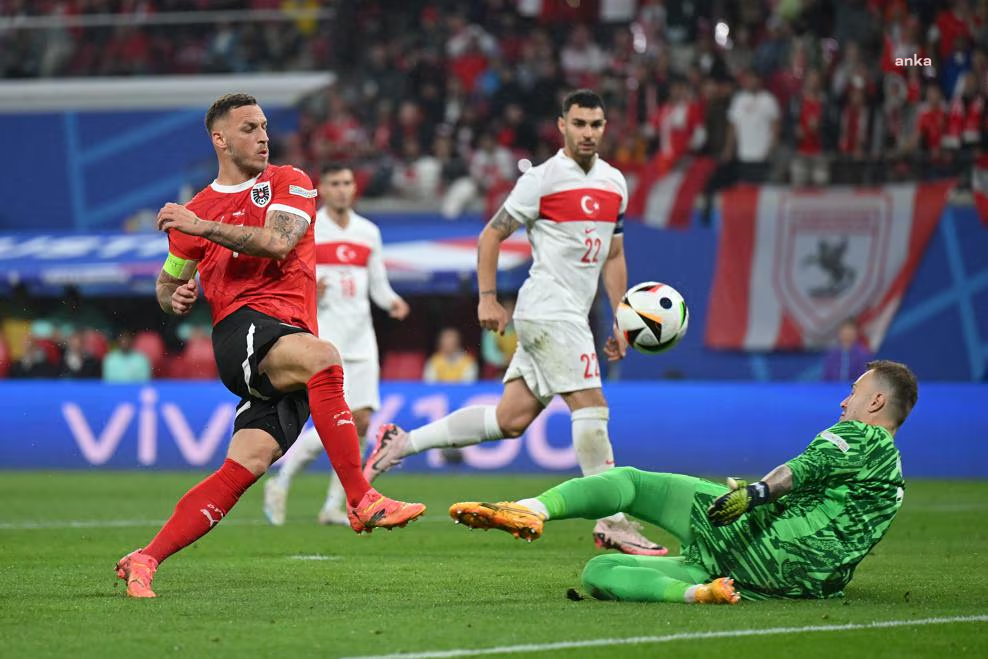 turkiye-2024-avrupa-futbol-sampiyonasinda-ceyrek-finalde