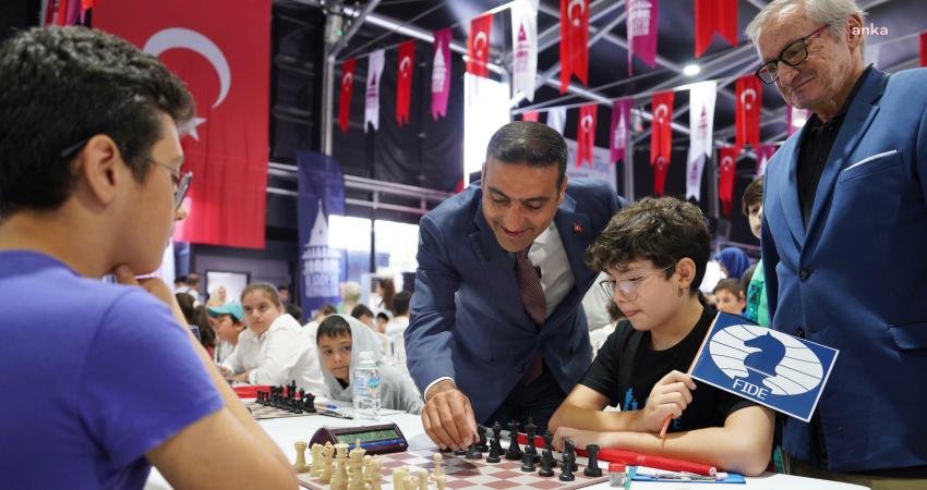 İstanbul'da Beyoğlu Belediyesi Satranç Turnuvası, bu yıl 'Dünya Satranç Günü’