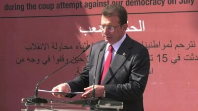 İstanbul Büyükşehir Belediyesi (İBB) önünde 15 Temmuz darbe girişiminin 8’nci