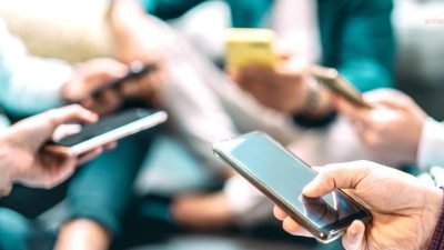 İBB, alkol ve madde bağımlılığının yanı sıra ekran bağımlılığıyla da