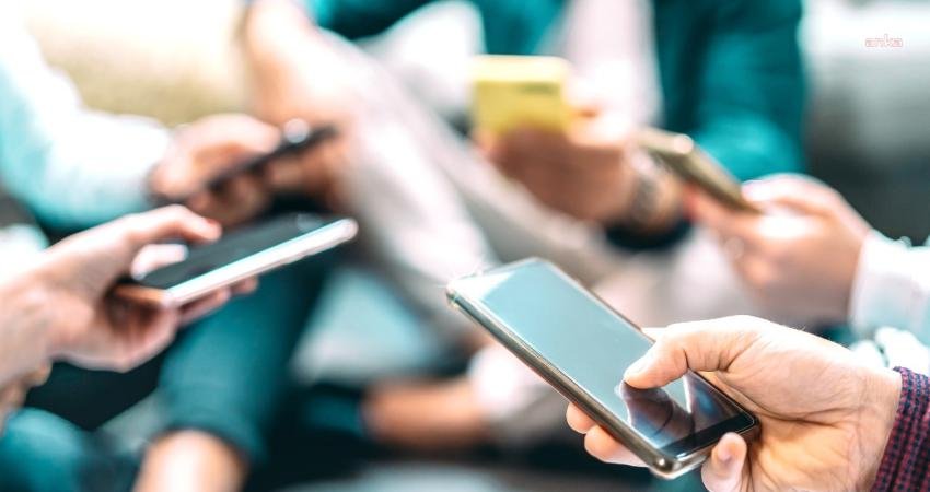 İBB, alkol ve madde bağımlılığının yanı sıra ekran bağımlılığıyla da