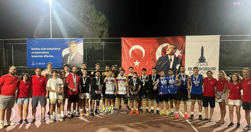 İzmir Büyükşehir Belediyesi tarafından düzenlenen 3x3 Streetball İzmir Cup 2024’ün