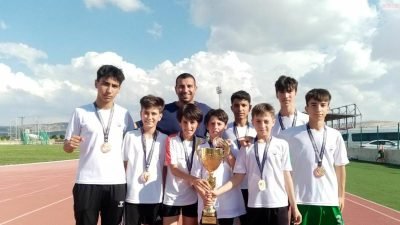 Karşıyaka Belediyesi İlçe U14 Erkek Atletizm Takımı, Sivas’ta düzenlenen U14