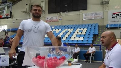 Bu yıl 663’üncü düzenlenen Kırkpınar Yağlı Güreşleri, bugün başlıyor. Güreşlere,