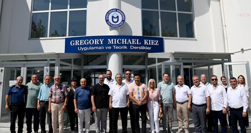Kuşadası İlçe Danışma Kurulu, Kuşadası Kaymakamı İbrahim Keklik başkanlığında toplandı.
