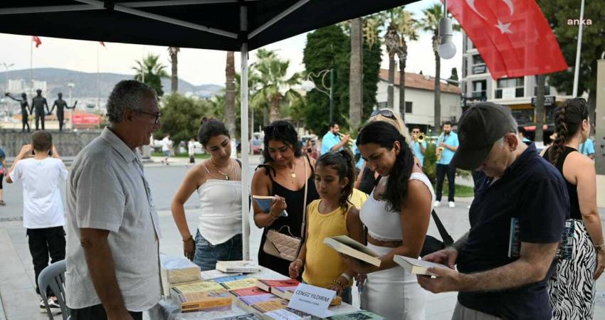 Kuşadası Belediyesi ile Kuşadası Yazarlar Platformu (KUYAP) iş birliğinde düzenlenen