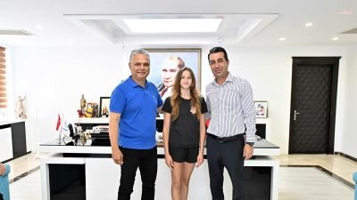Muratpaşa Belediyespor’un milli takıma seçilen 15 yaşındaki cimnastikçisi İrem Sırcan,