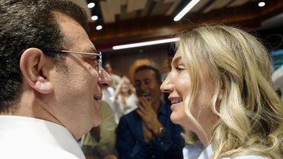 İstanbul Büyükşehir Belediye Başkanı Ekrem İmamoğlu ve eşi Dilek Kaya