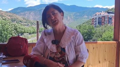 Şair ve yazar Oya Gündüz Aksu, şiire tutkusunu "Şiir bir