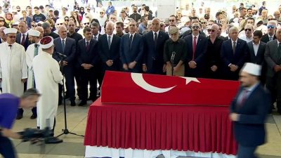 Geçirdiği beyin kanaması sonucu 10 yıldır komada olan ve önceki