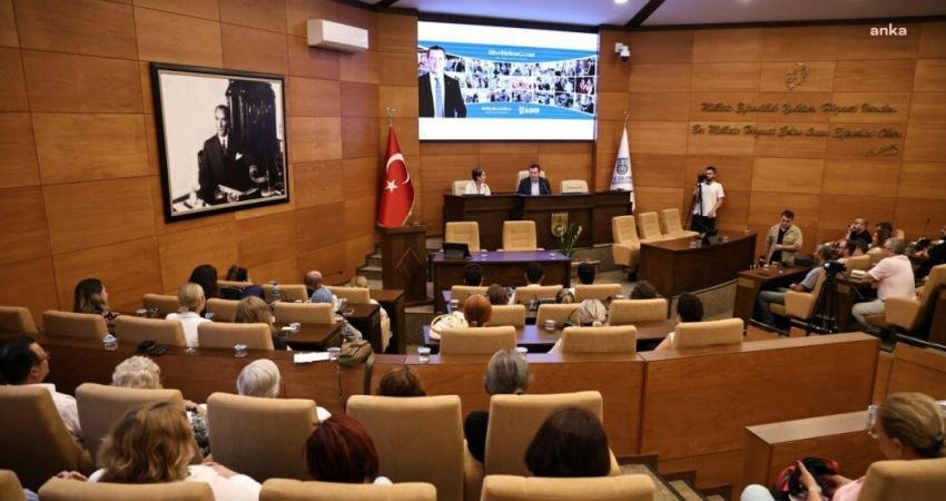 Silivri Belediye Başkanı Bora Balcıoğlu, Silivri Kent Konseyi’nin yeni yönetimi