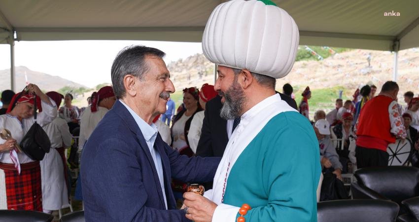 Tepebaşı Belediye Başkanı Ahmet Ataç, Sivrihisar Uluslararası Nasreddin Hoca Kültür