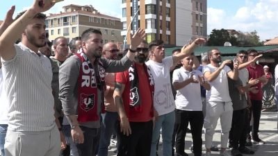 Uşak Belediye Başkanlığında düzenlenen törende Uşakspor Ural Aküzüm'den devralınarak, Uşak Belediyesi bünyesine