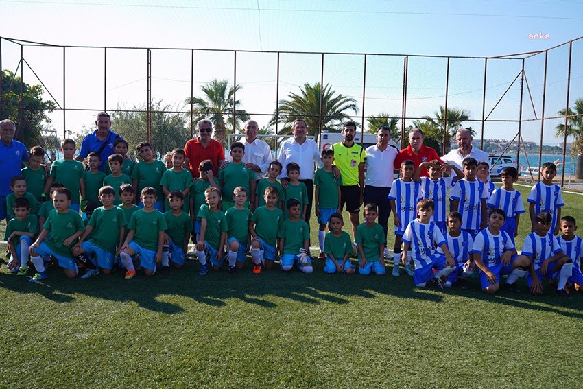Ayvalık Belediye Başkanı Mesut Ergin, Sarı Zeybek Spor ve Sosyal
