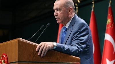Cumhurbaşkanı Recep Tayyip Erdoğan başkanlığında Beştepe'de Kabine Toplantısı gerçekleştirildi. Toplantı