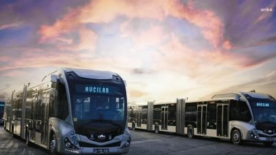 İstanbul Büyükşehir Belediyesi (İBB), 30 Ağustos Zafer Bayramı'nda kişiselleştirilmiş İstanbulkart