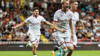 Trendyol Süper Lig’in 2. haftasında Sivasspor konuk olduğu Kayserispor'u 2-1