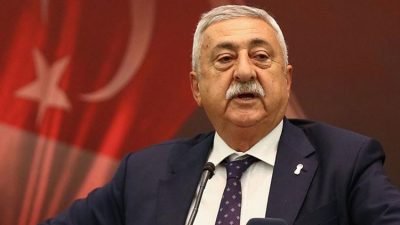 TESK Genel Başkanı Bendevi Palandöken, 30 Ağustos Zafer Bayramı dolayısıyla