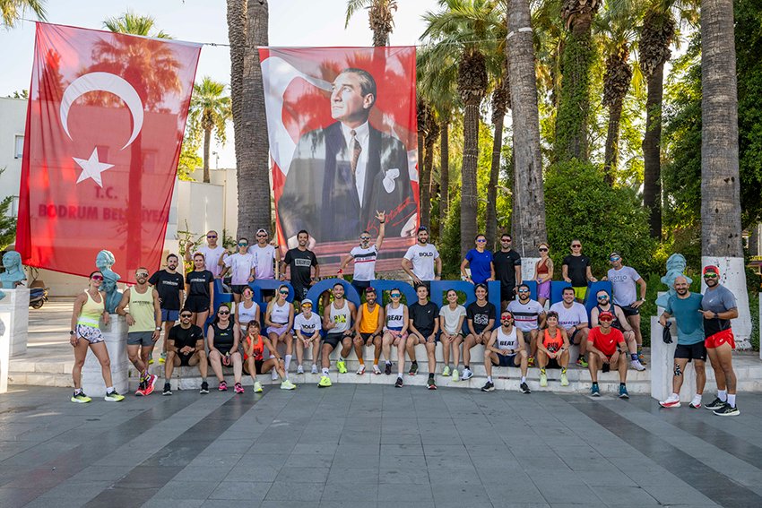 intersports-x-asics-bodrum-yari-maratonu-tanitimi-yapildi