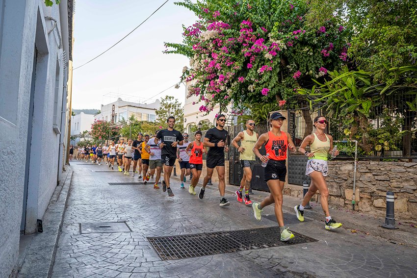 Intersports X Asics Bodrum Yarı Maratonu öncesinde Türkiye’nin önde gelen