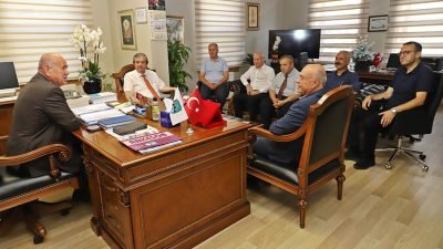 ANKESOB Başkanı Hüseyin Ar, kendisine tebrik ziyaretinde bulunan Teknik Eğitim