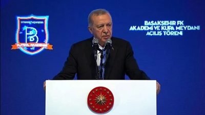 Cumhurbaşkanı Recep Tayyip Erdoğan,  Başakşehir Futbol Kulübü Tesisleri'nde Başakşehir Futbol