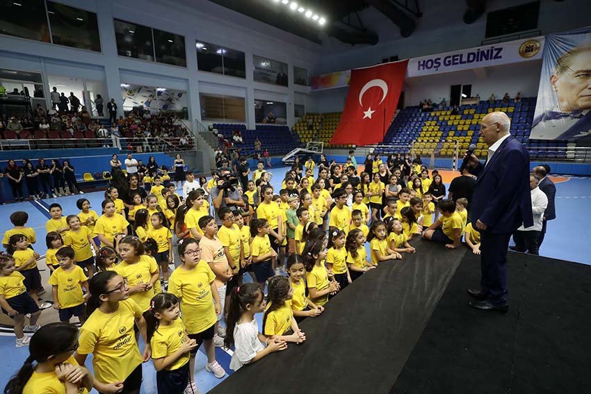 yenimahalleli-cocuklar-yaz-okulunu-tamamladi