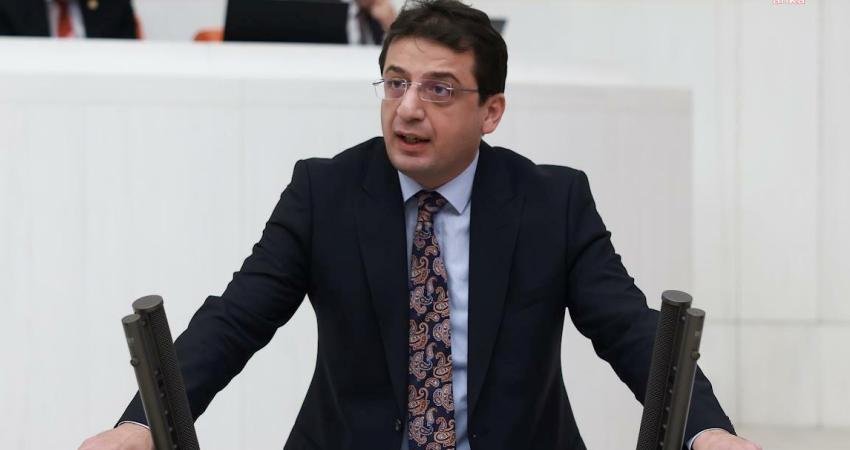 CHP İstanbul Milletvekili Yunus Emre, Avrupa Birliği (AB) fonlarının iktidara
