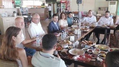 Spor yatırımları ve sporculara destek veren Bayraklı Belediyesi, ilçede faaliyet