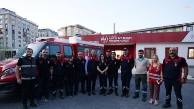 Beylikdüzü Belediyesi “Nefes Arama Kurtarma” ekipleri, İzmir’deki yangına müdahaleye destek
