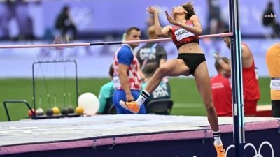 Paris 2024 Olimpiyat Oyunları'nda Buse Savaşkan, kadınlar yüksek atlamada 1.92