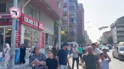 Sultangazi sakinlerinin sağlığını tehdit eden Cebeci Taş Ocağı'nın kapatılmasını isteyenlere
