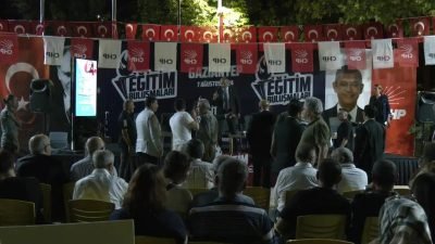 CHP'nin eğitimde yaşanan sorunlara dikkat çekmek için başlattığı farklı illerdeki