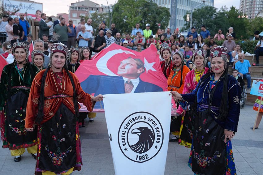 kartalda-3-uluslararasi-halk-oyunlari-festivali-basladi
