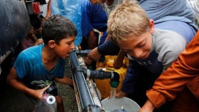 Dünya Sağlık Örgütü son iki haftada Gazze'deki atık su örneklerinde poliovirüs (çocuk