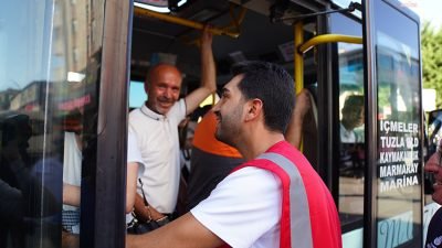 Tuzla Belediyesi, 'Yerinde Çözüm' ekibi ile ilçenin her mahallesinde vatandaşların
