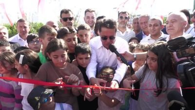 Esenyurt Belediyesi, ilçede bir parkı daha hizmete açtı. Geniş bir
