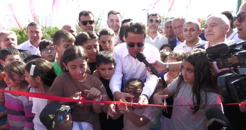 Esenyurt Belediyesi, ilçede bir parkı daha hizmete açtı. Geniş bir