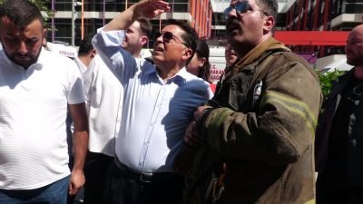 Esenyurt Belediye Başkanı Ahmet Özer, Nâzım Hikmet Bulvarı’nda 33 katlı