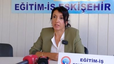 Eğitim-İş Eskişehir Şube Başkanı Fadime Arslan, ekonomik sıkıntılar nedeniyle öğretmenler