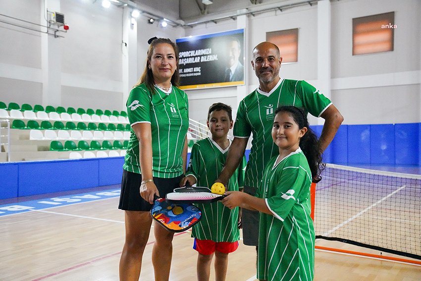 tepebasinda-pickleball-kursuna-kayitlar-basliyor