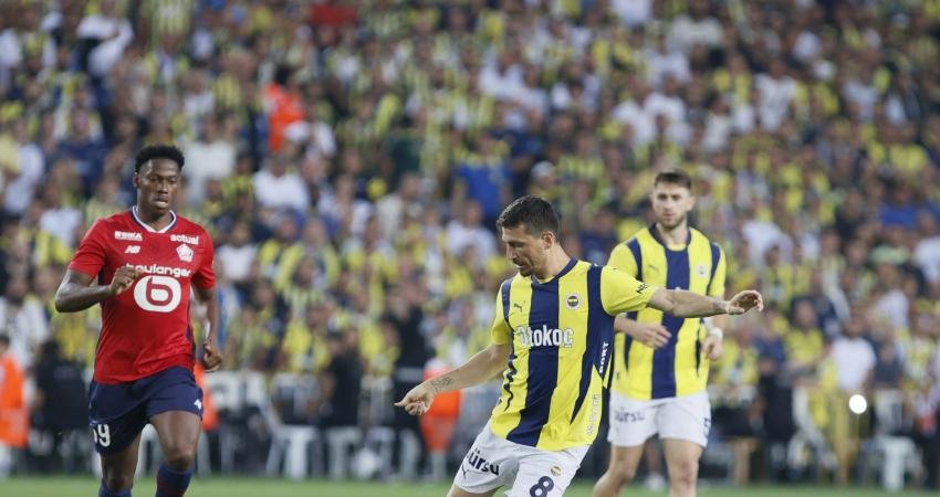 Fenerbahçe, UEFA Şampiyonlar Ligi 3. eleme turu rövanş maçında  Fransa'nın