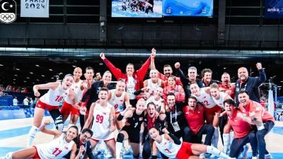 A Milli Kadın Voleybol Takımı, bugün oynanacak İtalya-Sırbistan maçının galibiyle