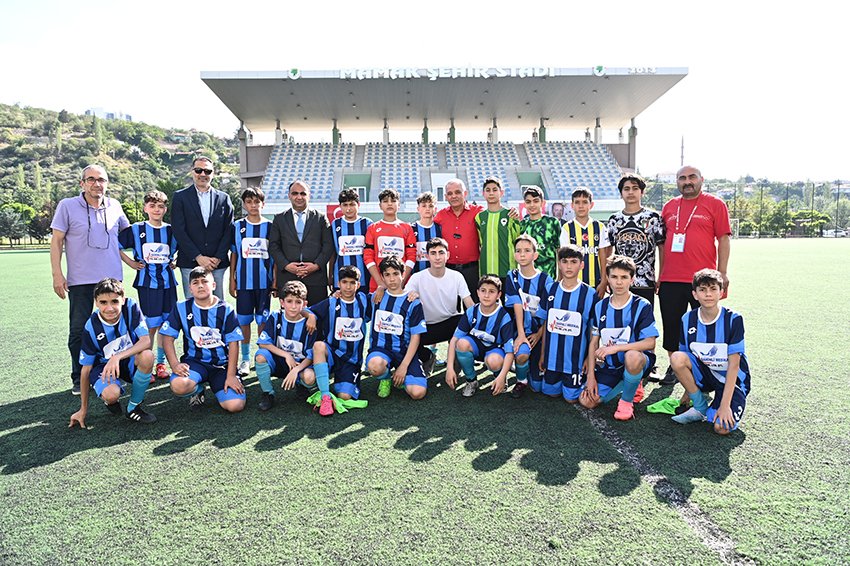 Mamak Belediyesinin düzenlediği Mamak Amatör Kulüpler Futbol Turnuvası grup maçları